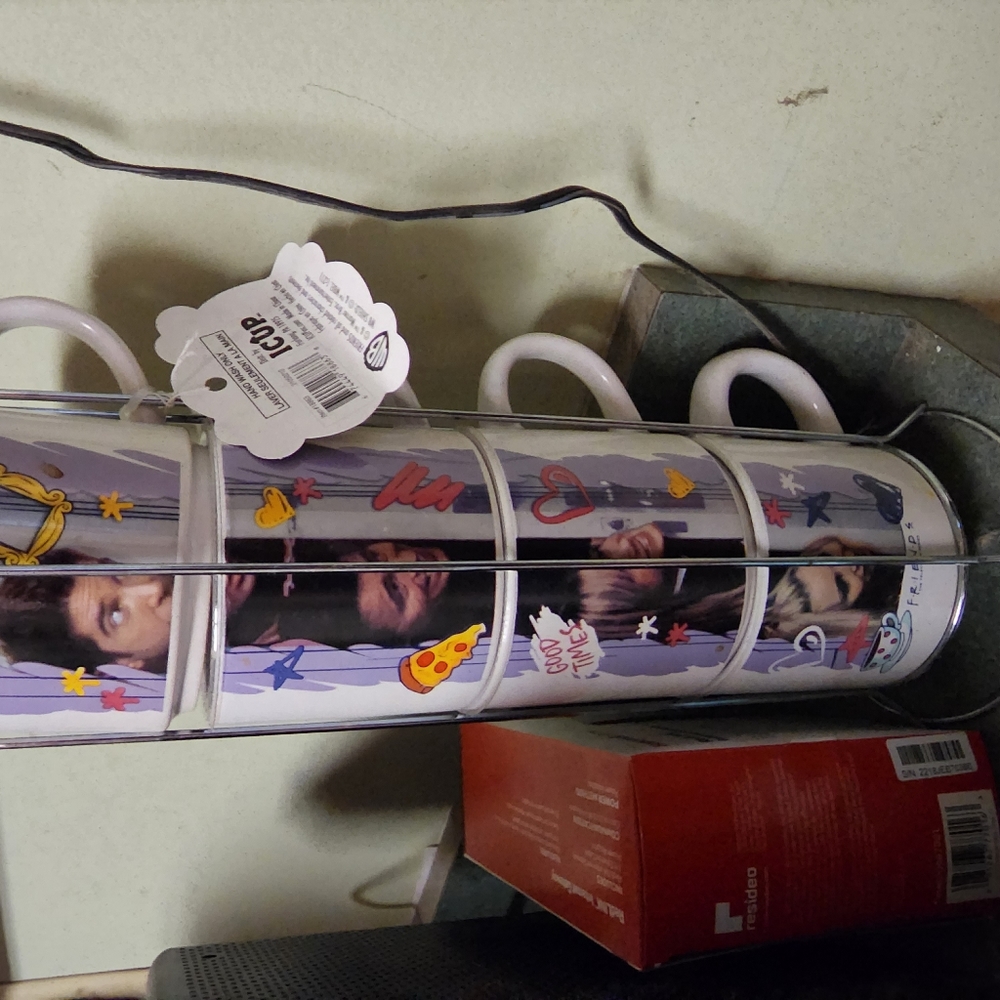 F.R.I.E.N.D.S  mug set
